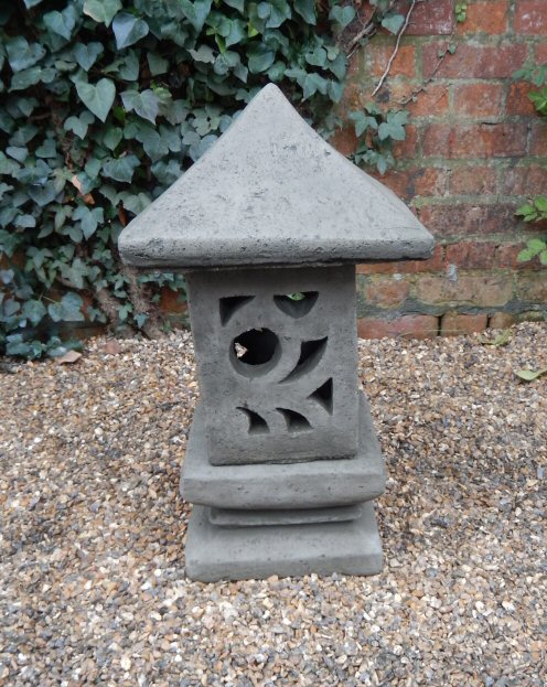 KPAG22 Medium Square Bali Lantern